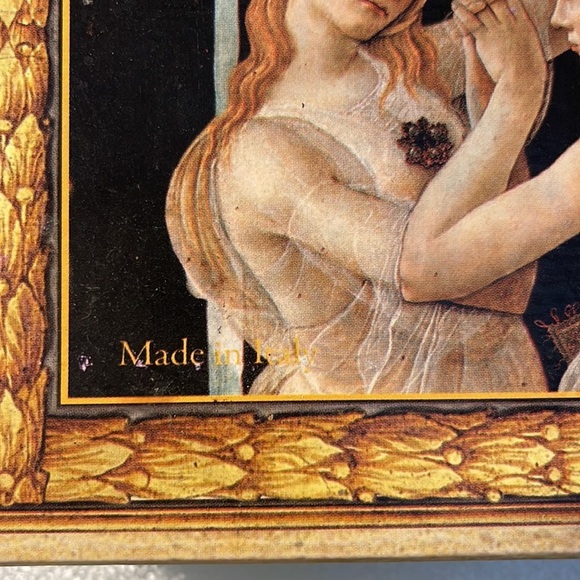 Italy Vantage Bar Soap - Picture 4 of 5